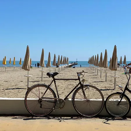 Rouse - Avanti Savoia *